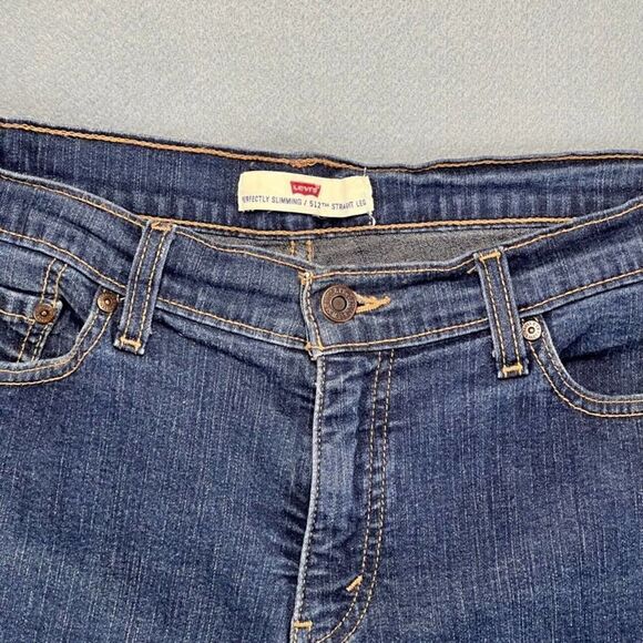 Levi's Jeans Women's 14M 512 Straight Leg Stretch Denim Perfectly Slimming - Picture 3 of 7